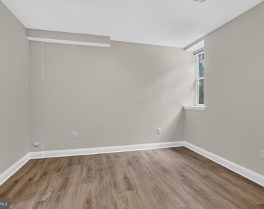 519 N 11th Street - Photo Thumbnail 20