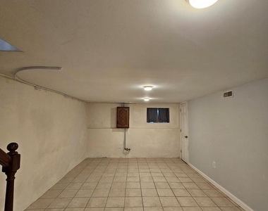 2343 Moore Street - Photo Thumbnail 17