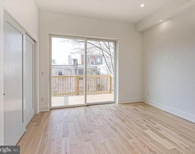 1544 S 20th Street - Photo Thumbnail 12