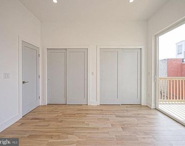 1544 S 20th Street - Photo Thumbnail 13