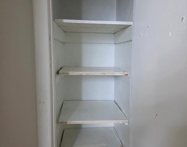 5842 N 12th Street - Photo Thumbnail 12
