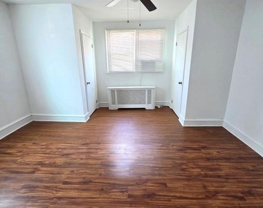 5842 N 12th Street - Photo Thumbnail 17