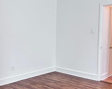 5842 N 12th Street - Photo Thumbnail 18