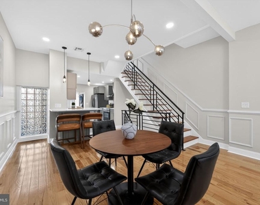 2303 Saint Albans Street - Photo Thumbnail 6