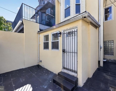 2303 Saint Albans Street - Photo Thumbnail 29