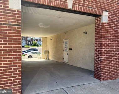 358 Main Street - Photo Thumbnail 1