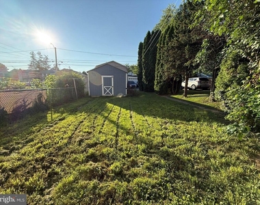 329 Duke Street - Photo Thumbnail 10