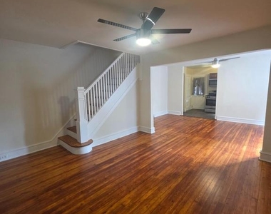 2439 Madison Street - Photo Thumbnail 3