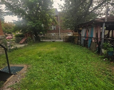 2439 Madison Street - Photo Thumbnail 24