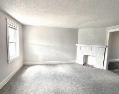 119 Whitely Terrace - Photo Thumbnail 4
