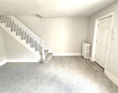 119 Whitely Terrace - Photo Thumbnail 3