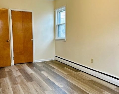 808 Macdade Boulevard - Photo Thumbnail 19