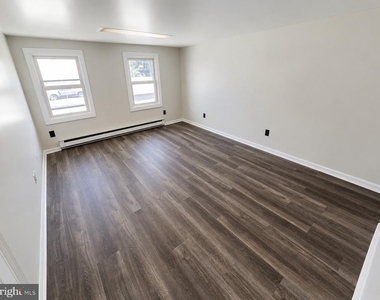 232 Wilson Street - Photo Thumbnail 11