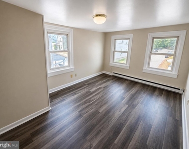 232 Wilson Street - Photo Thumbnail 7