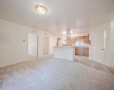 2472 Hawks Avenue - Photo Thumbnail 7