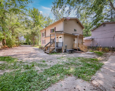2472 Hawks Avenue - Photo Thumbnail 3