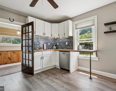 32 W Central Avenue - Photo Thumbnail 9