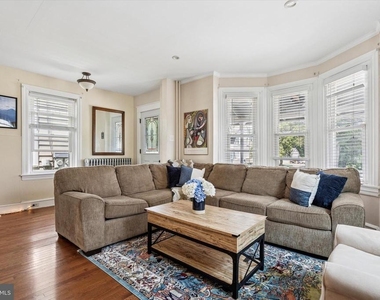 32 W Central Avenue - Photo Thumbnail 2