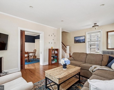 32 W Central Avenue - Photo Thumbnail 4
