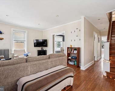 32 W Central Avenue - Photo Thumbnail 5