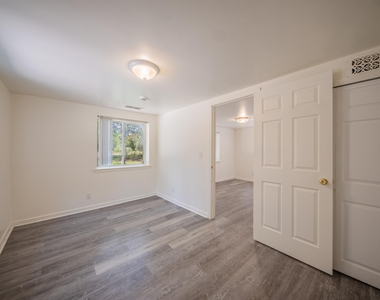 2472 Hawks Avenue - Photo Thumbnail 12