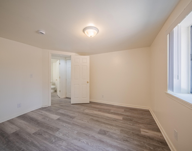 2472 Hawks Avenue - Photo Thumbnail 11