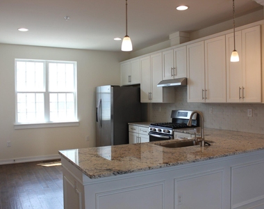 120 Prince George Street - Photo Thumbnail 11