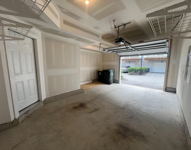 120 Prince George Street - Photo Thumbnail 37