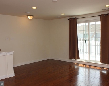 120 Prince George Street - Photo Thumbnail 32