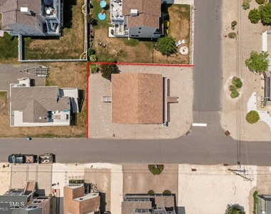 81 Sheridan Street - Photo Thumbnail 19