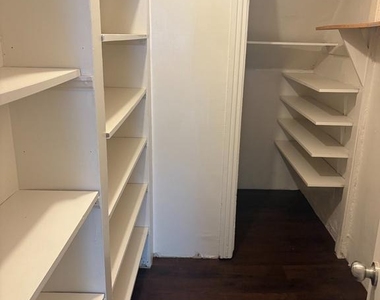 407 Hudson Street - Photo Thumbnail 10