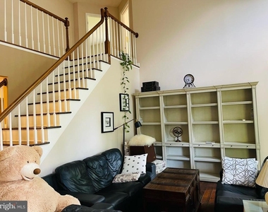 1 Cromwell Court - Photo Thumbnail 15