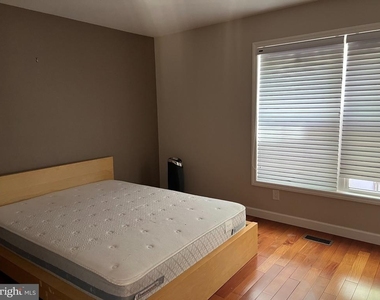 1 Cromwell Court - Photo Thumbnail 9