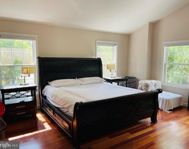 1 Cromwell Court - Photo Thumbnail 26