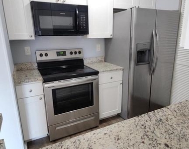 1602 Britton Place - Photo Thumbnail 4