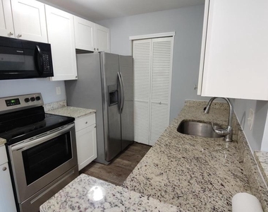 1602 Britton Place - Photo Thumbnail 3