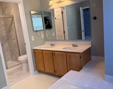 23 Park Side Drive - Photo Thumbnail 25