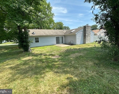 26 Newport Lane - Photo Thumbnail 1