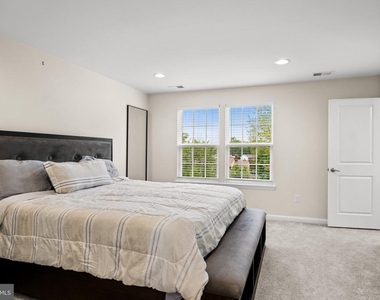70 Benford - Photo Thumbnail 15