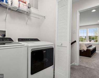 70 Benford - Photo Thumbnail 20