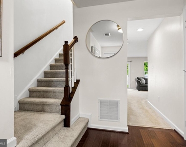 70 Benford - Photo Thumbnail 5