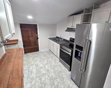 446 Railroad Ave - Photo Thumbnail 7