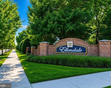 118 Amanda Frances Lane - Photo Thumbnail 1