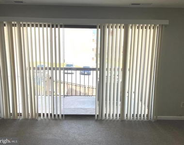 10131 Prince Place - Photo Thumbnail 9