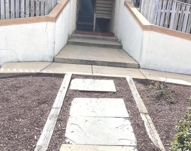10131 Prince Place - Photo Thumbnail 14