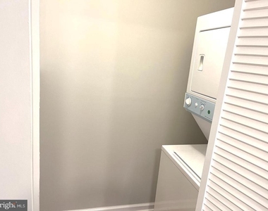 10131 Prince Place - Photo Thumbnail 5
