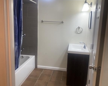6215 Auth Road - Photo Thumbnail 23