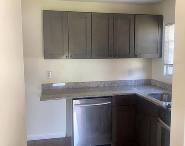 6215 Auth Road - Photo Thumbnail 16