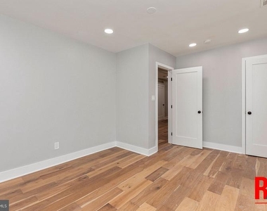 4100 Queensbury Road - Photo Thumbnail 14