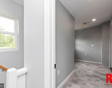 4100 Queensbury Road - Photo Thumbnail 4